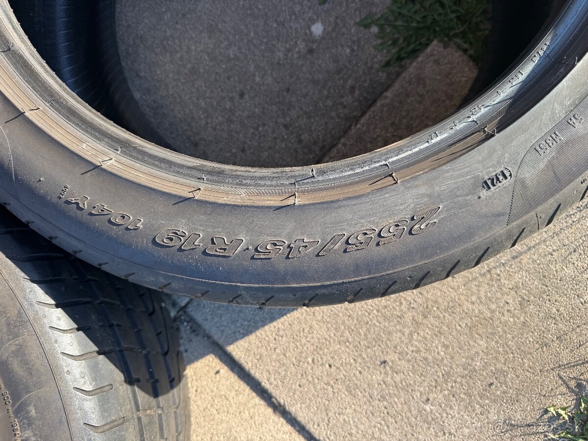 Pirelli 255/45R19 104Y letné - 2