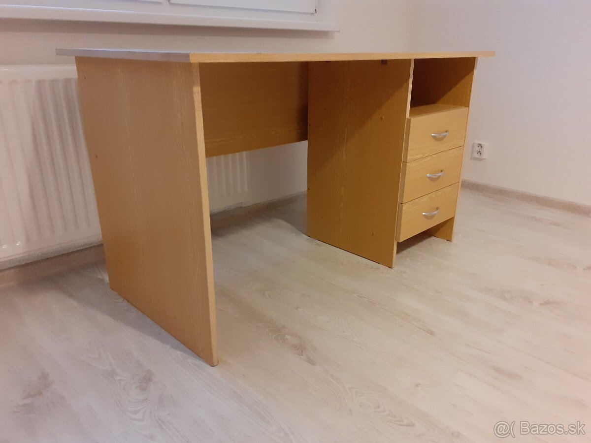 Stôl študentský - 2