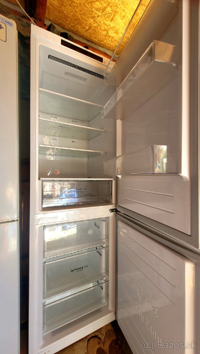 Chladnička s mrazničkou /úplne nová - 2
