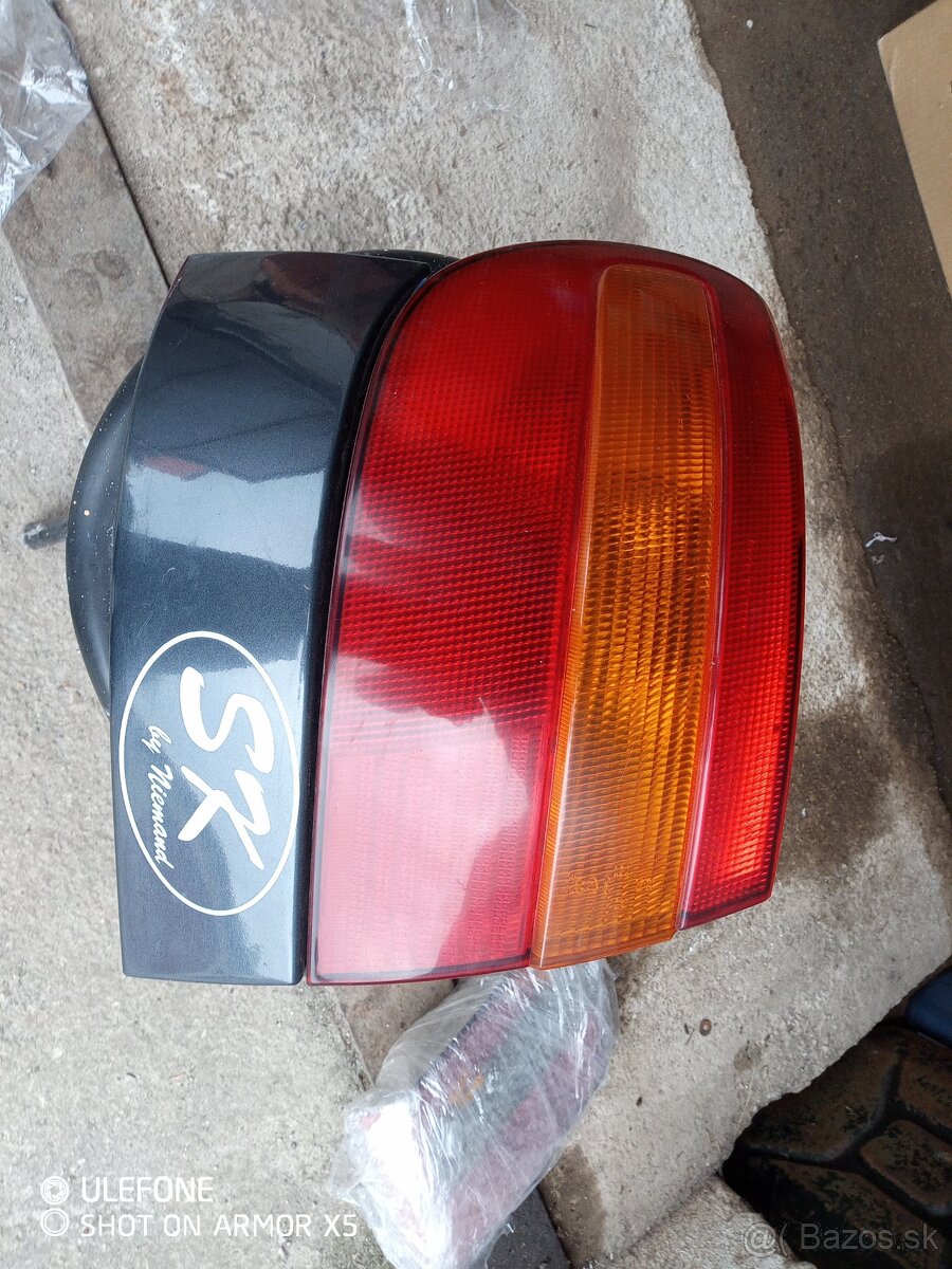 Toyota Carina E - osvetlenie rôzne - 2