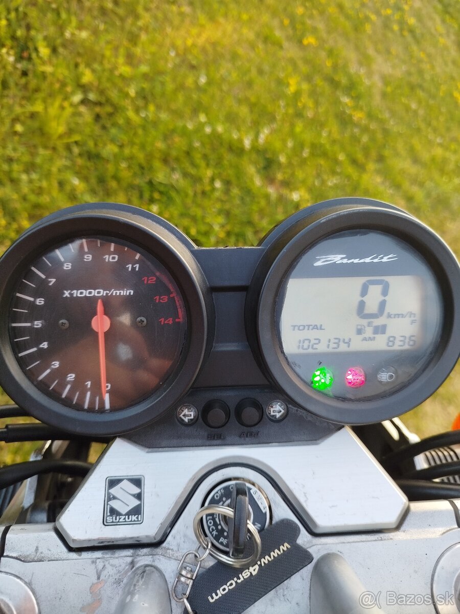 Suzuki GSF 650 Bandit - 2