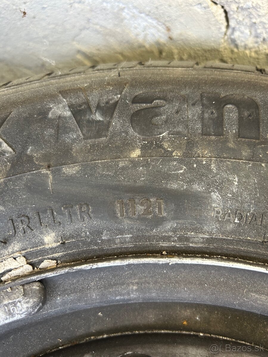 VW Crafter 205/75 r16C - 2