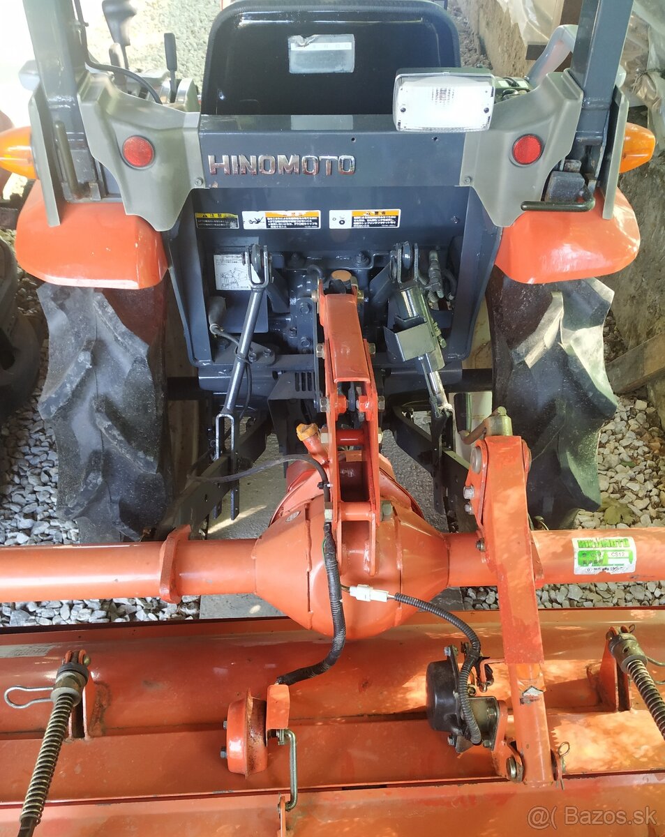 Malotraktor KUBOTA Hinomoto CX-160 4x4 s rotovátorom - 2