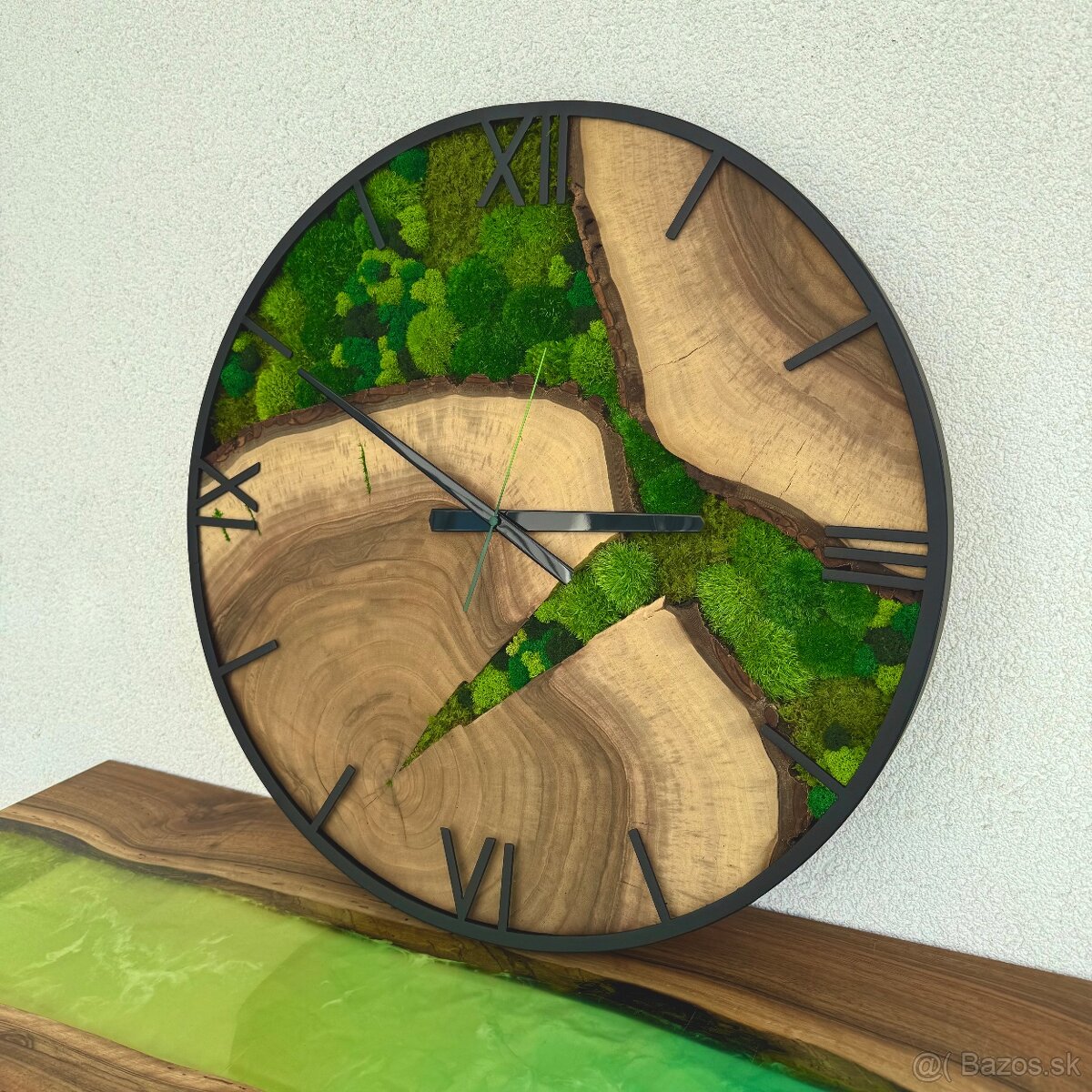 Machové hodiny 60cm orech , drevene hodiny s machom - 2