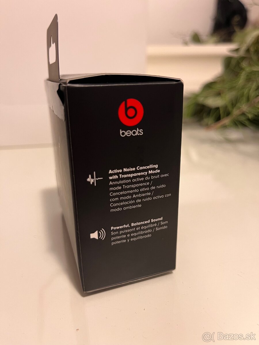 APPLE BEATS BUDS slúchadla -active noise cancellling - 2