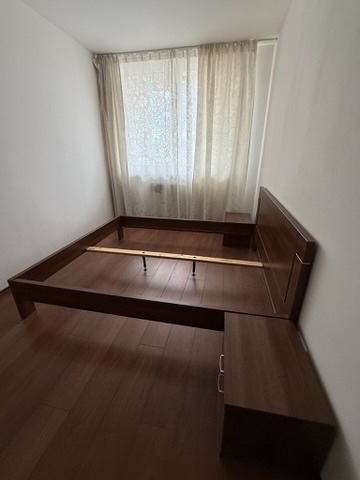 Predám posteľ 180x200 - 2