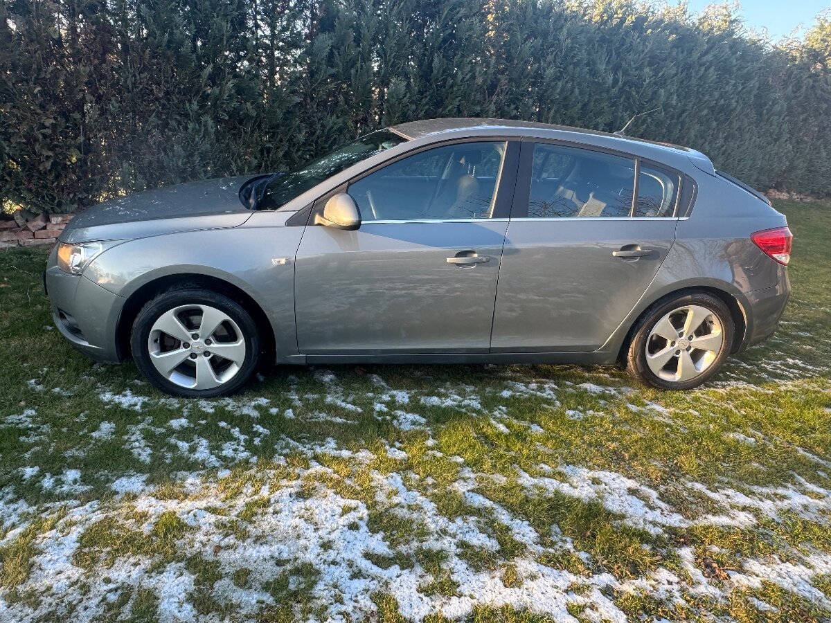 Chevrolet Cruz 2.0VCDi 163k - 2
