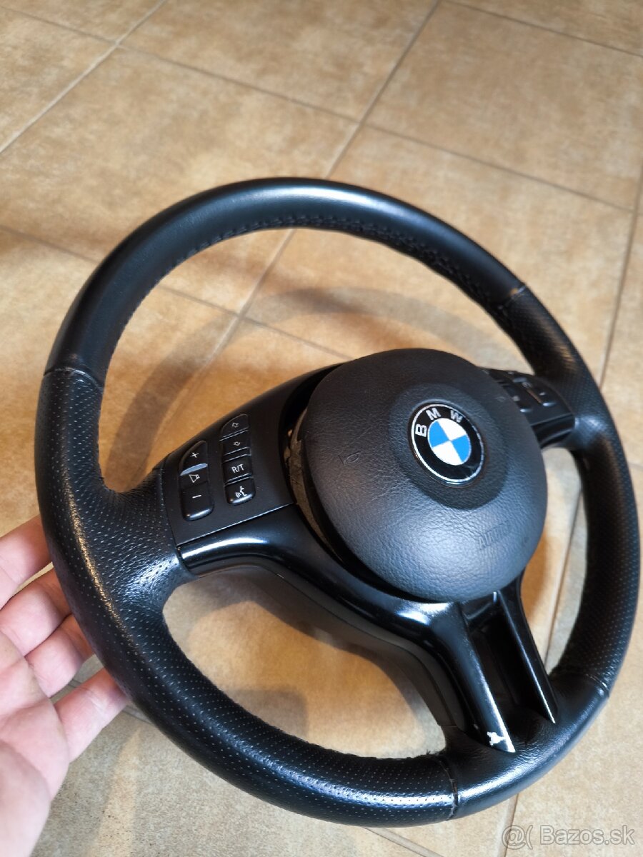 Volant bmw - 2