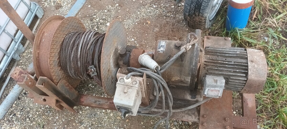 Stavebný navijak aj na oranie - 2