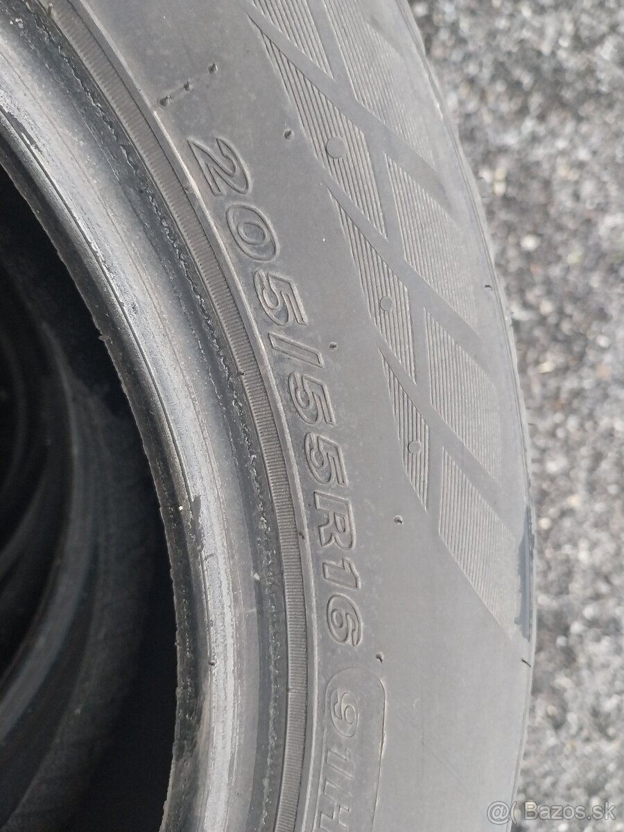 205/55R16 - 2