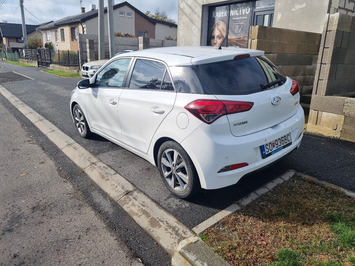 Predam Hyundai i20 - 2