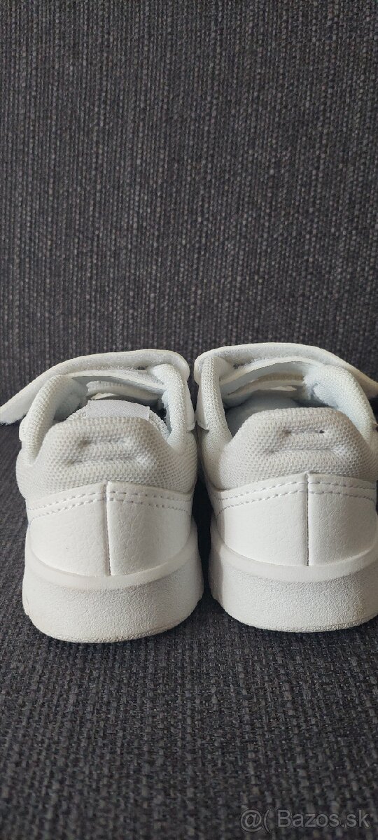 Adidas botasky v.25 - 2