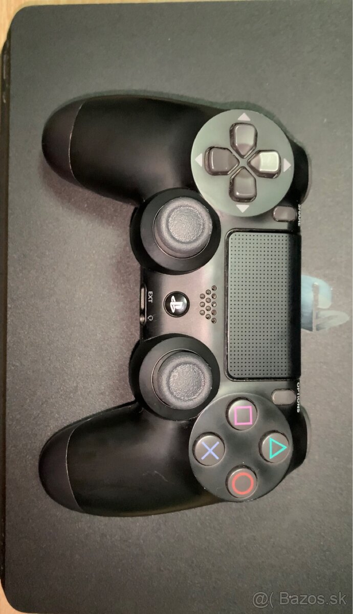 PlayStation 4 - 2