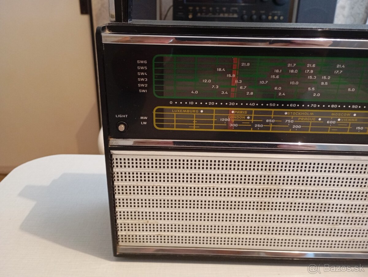 rádio VEF-206 - 2