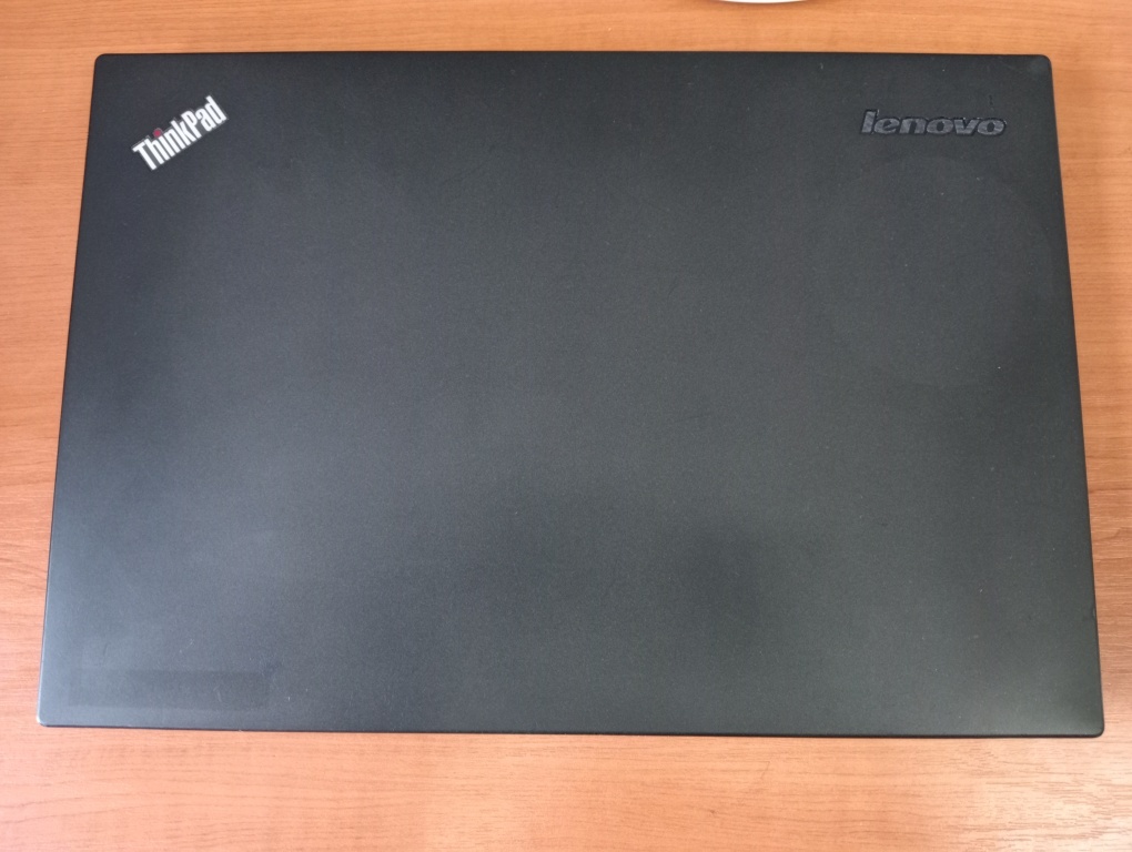 Lenovo Thinkpad T450 , Windows 11 , Intel core i5 , 8gb ram - 2