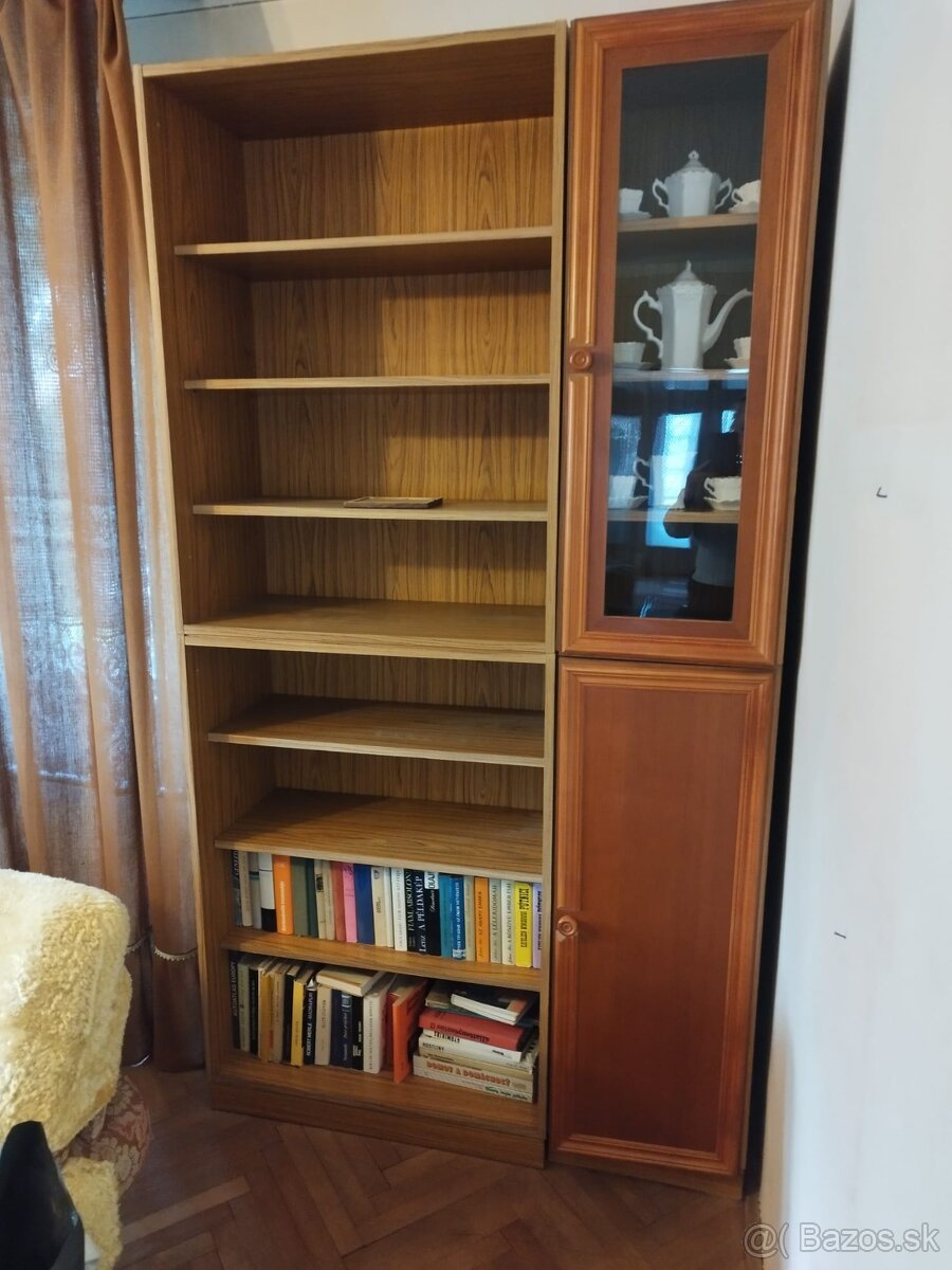 Predám retro obývaciu stenu v Hodejove/Eladó retró szekrénys - 2
