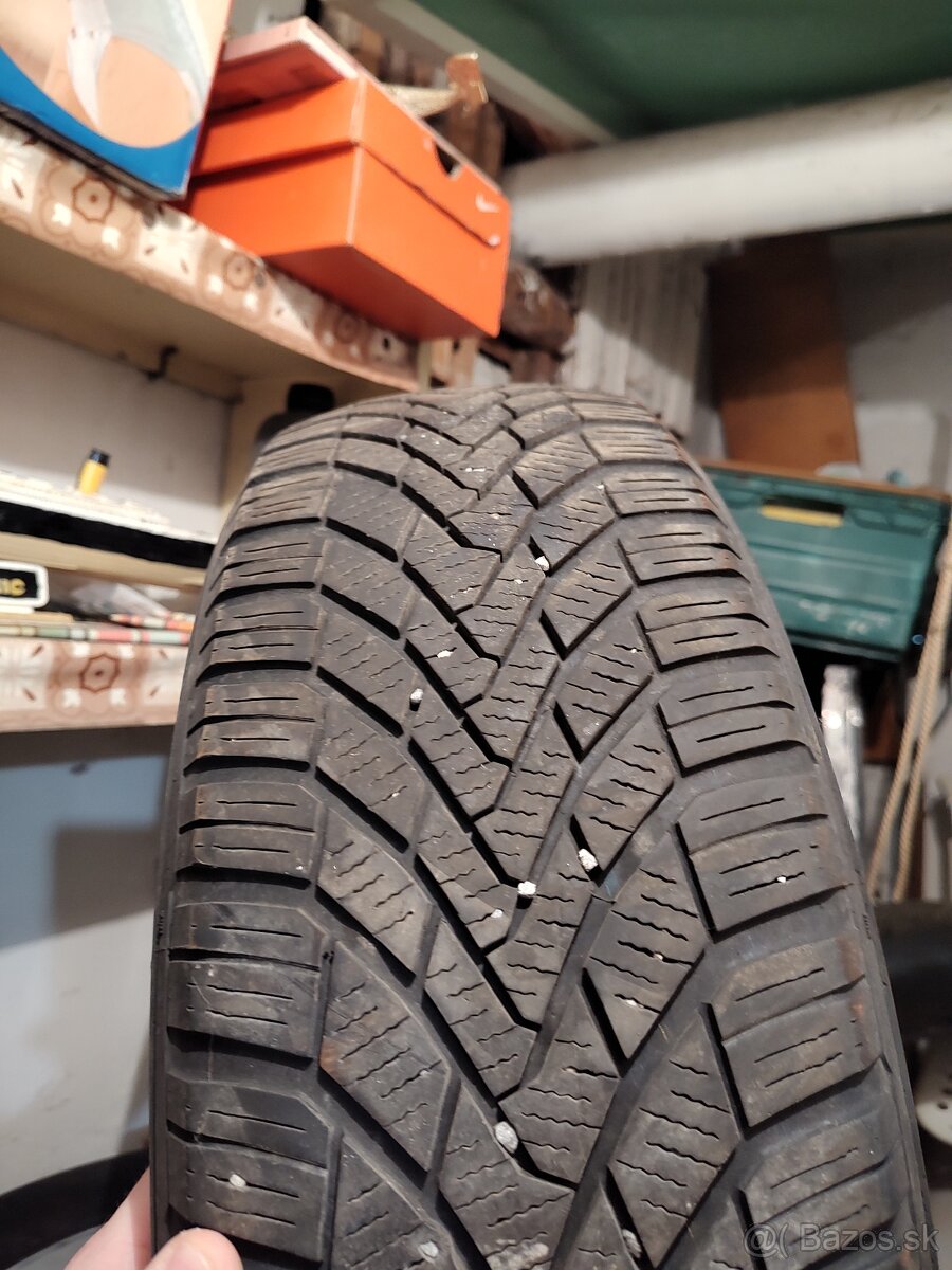 Zimne pneu 195x65 R15 - 2