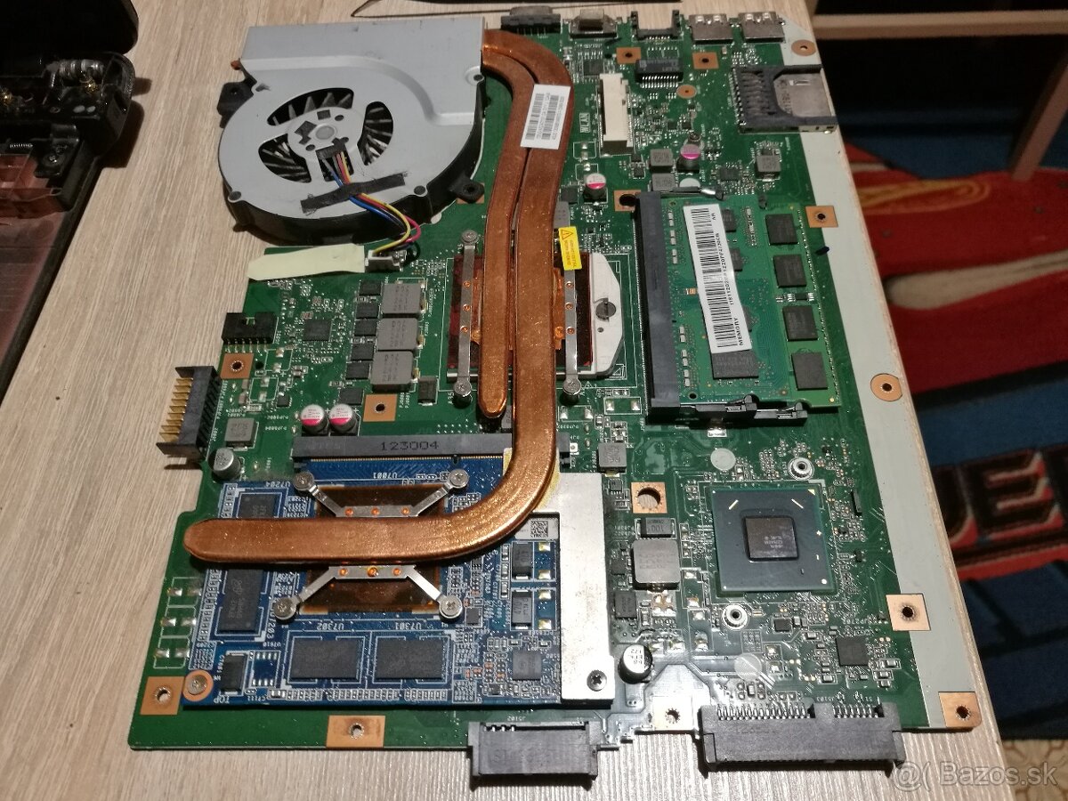 Asus K. Intel i5. RAM 6GB. HDD 500 GB. Nvidia 2 GB. - 2