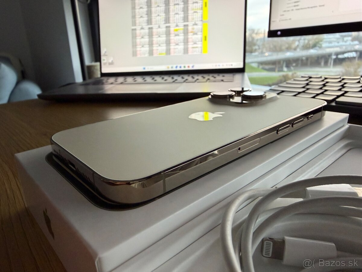 Iphone 14pro Zlaty - 256GB - 2