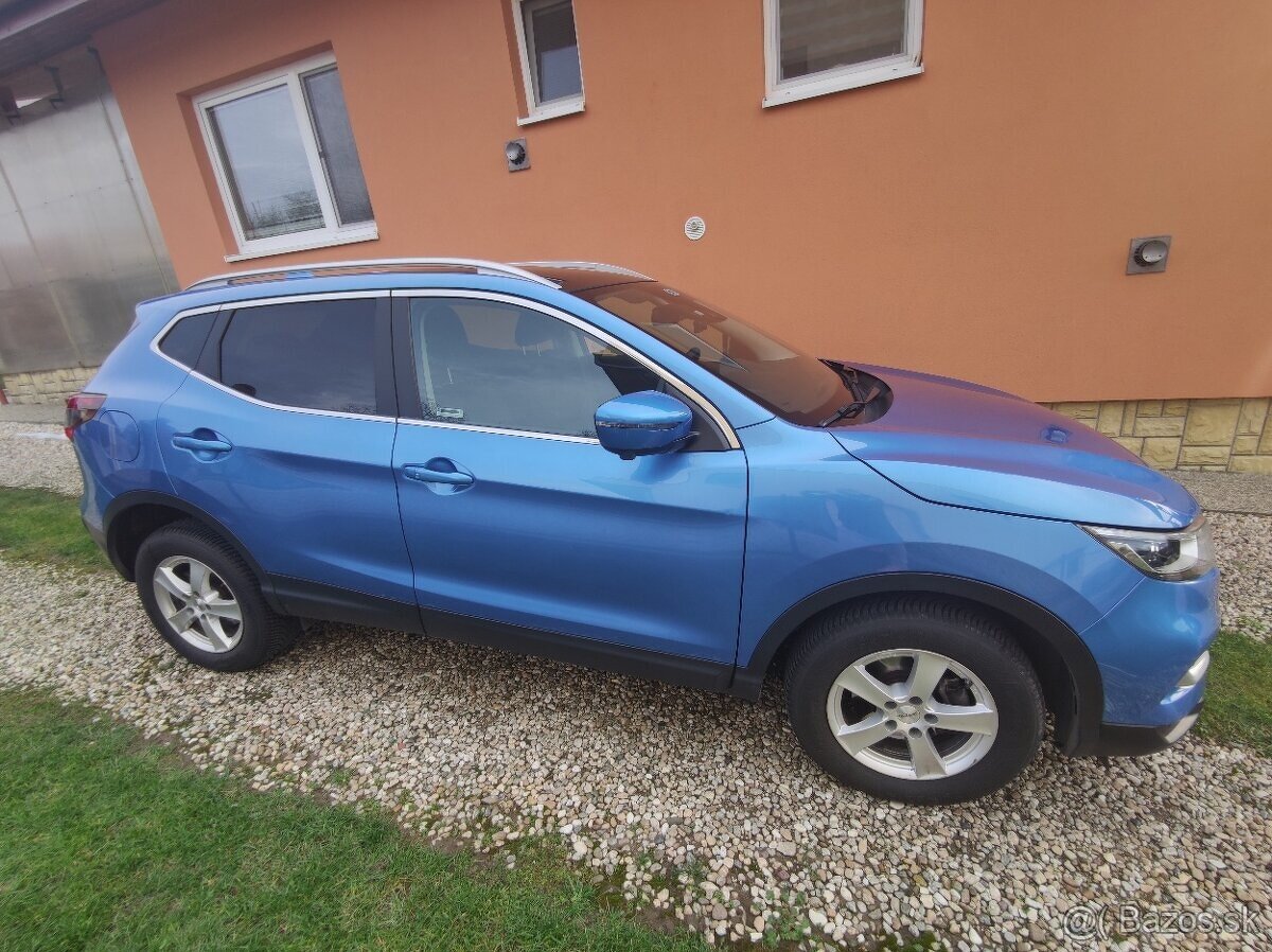Nissan Qashqai 4x4 + ťažné, 360 kamera - 2