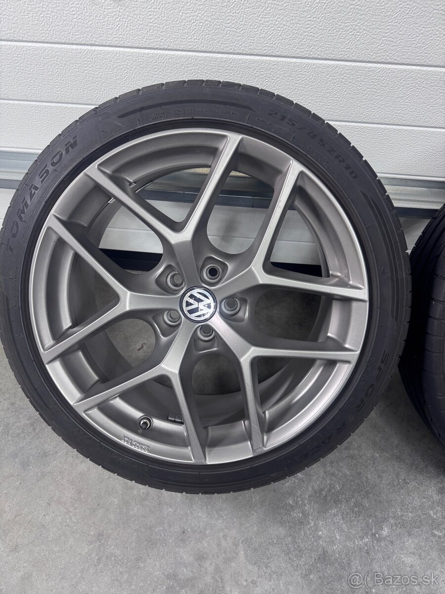 R18 215/45 5x100 - 2