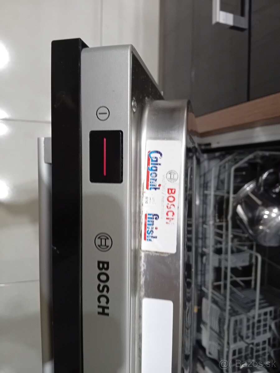 predám umývačku riadu značky Bosch - 2