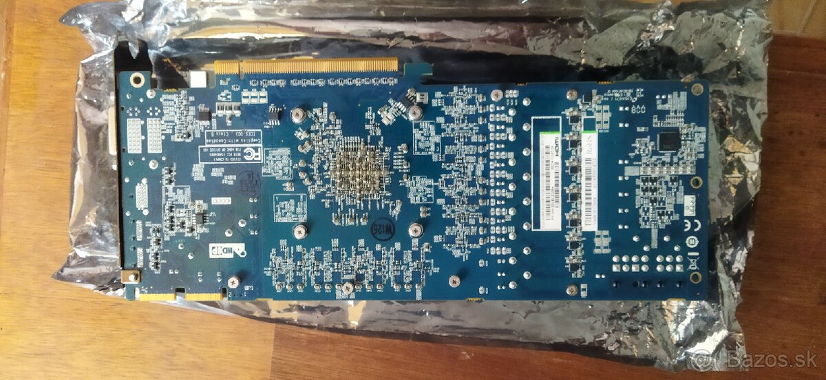 Sapphire Radeon HD 6970 2gb - 2