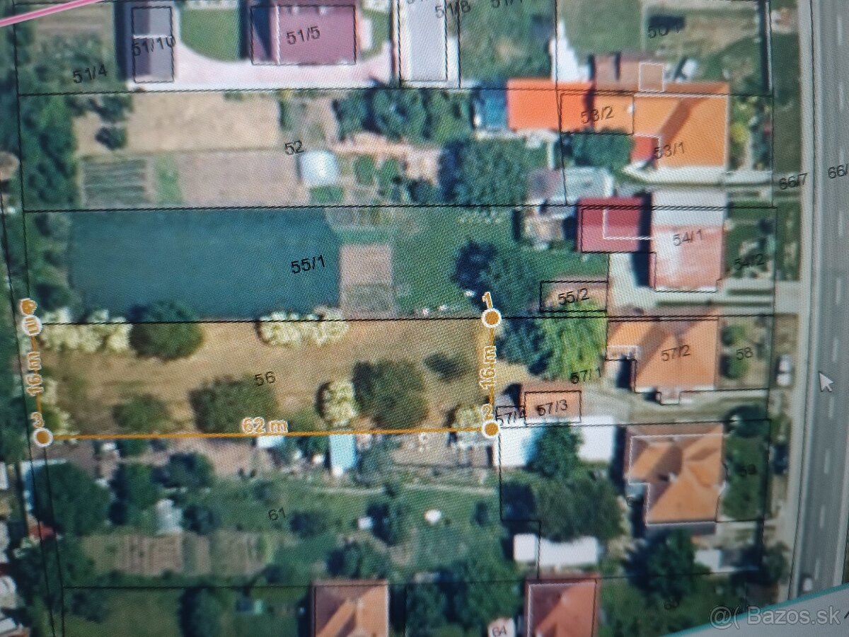 Na predaj záhrada v Hrušovanoch 971m2 - 2