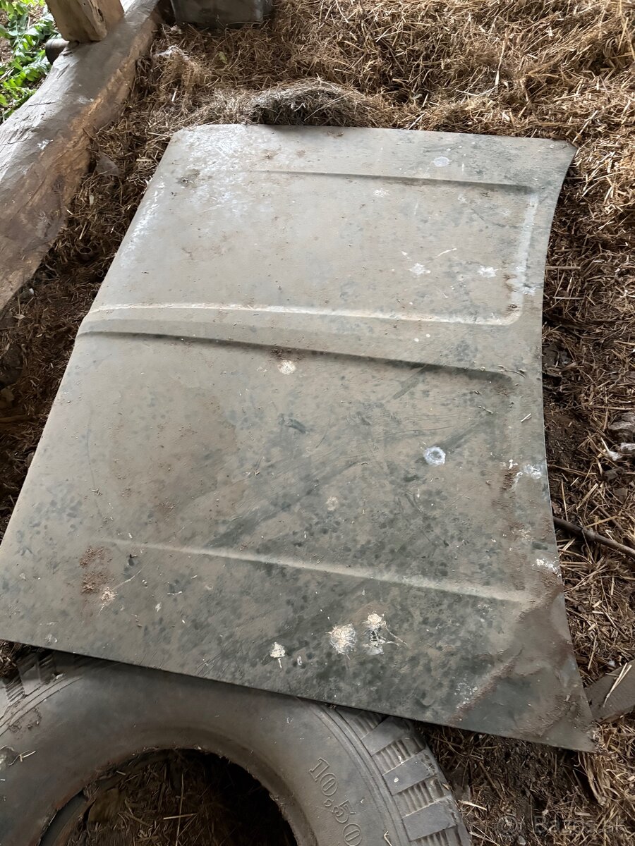 Maska nárazník kapota chrysler 180 - 2