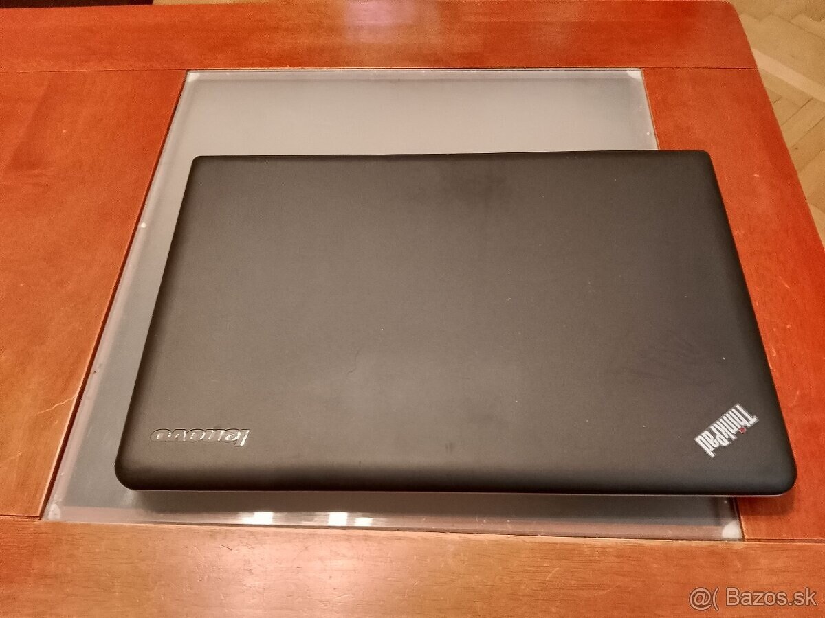 Lenovo ThinkPad Edge E540 - 2