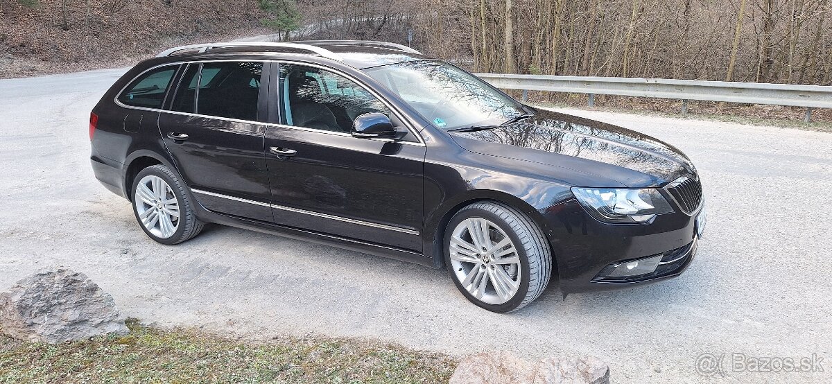 Škoda Superb 2.0 Style DSG - 2