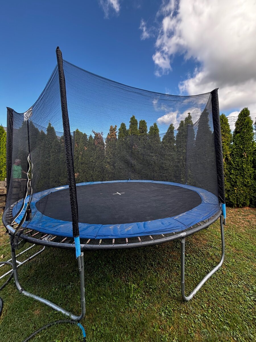 Trampolína - 2
