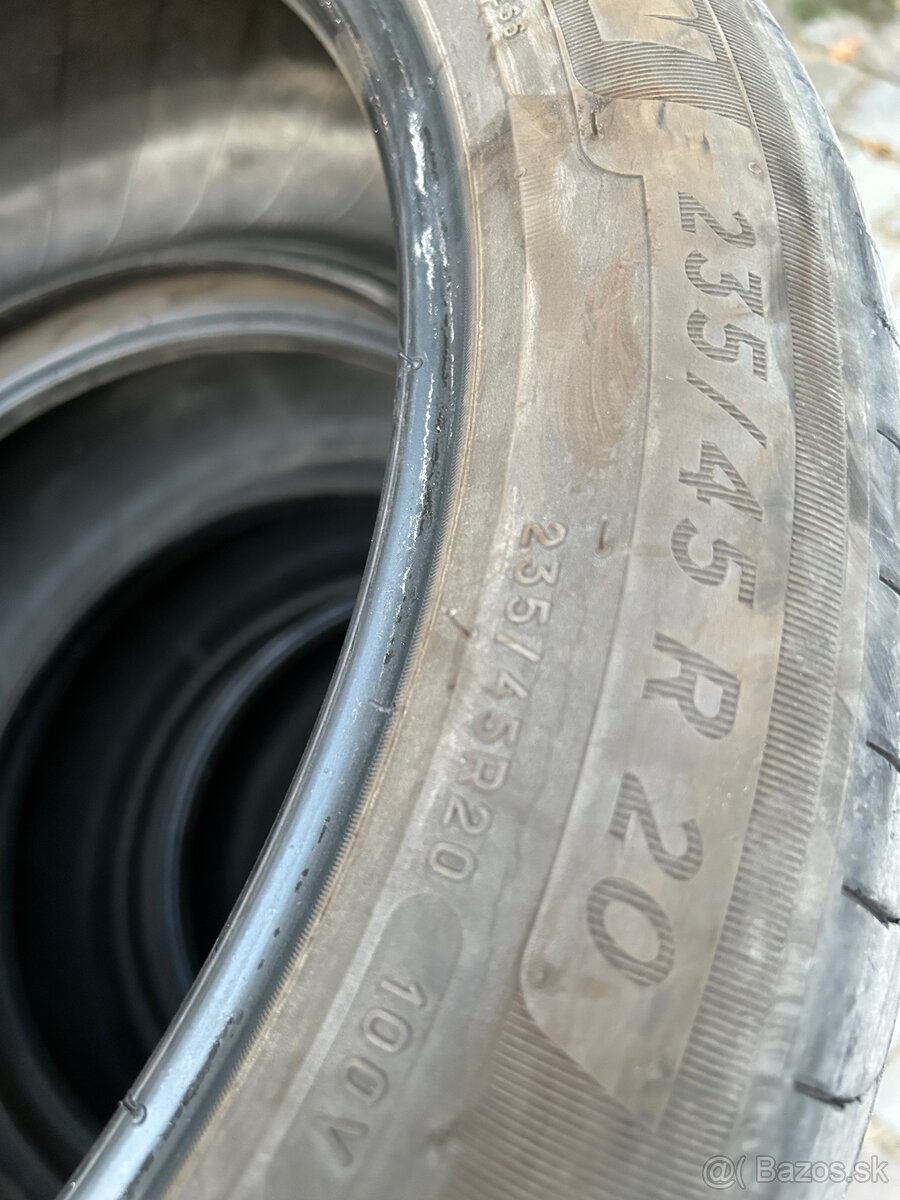235/45R20 Letne - 2
