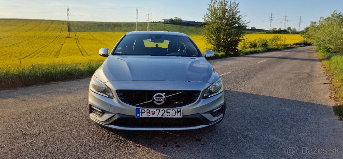 Volvo v60 1.6 r-design