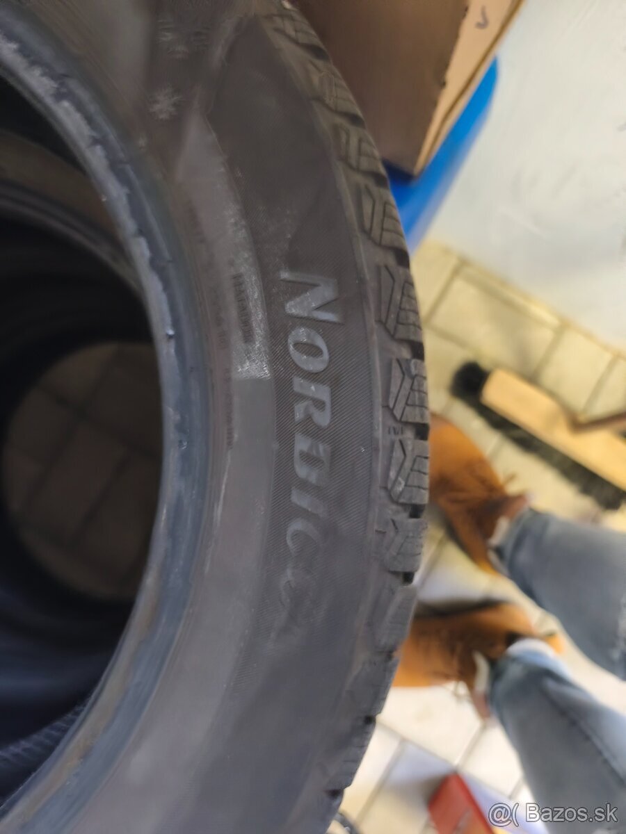 Zimne pneu atado 195/55R16 - 2