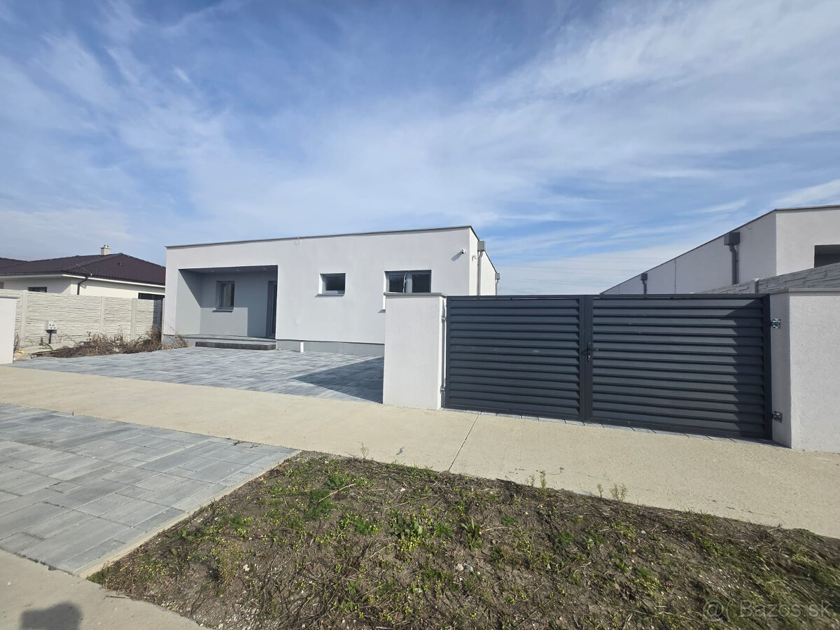 🏡 Na predaj – moderný 5-izbový rodinný dom v Galante (novost - 2