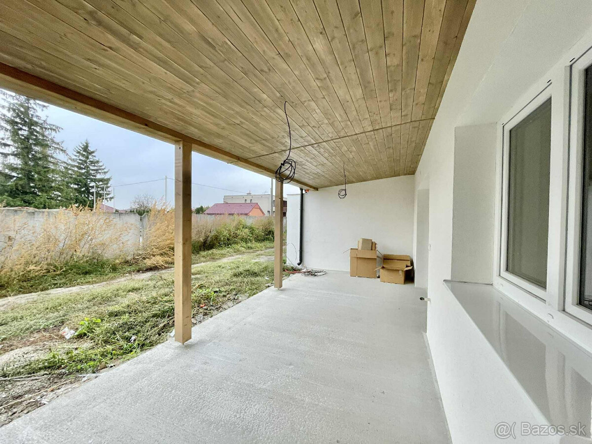 Na prenájom dom v Skalici s parkovacím miestom, terasou - 2