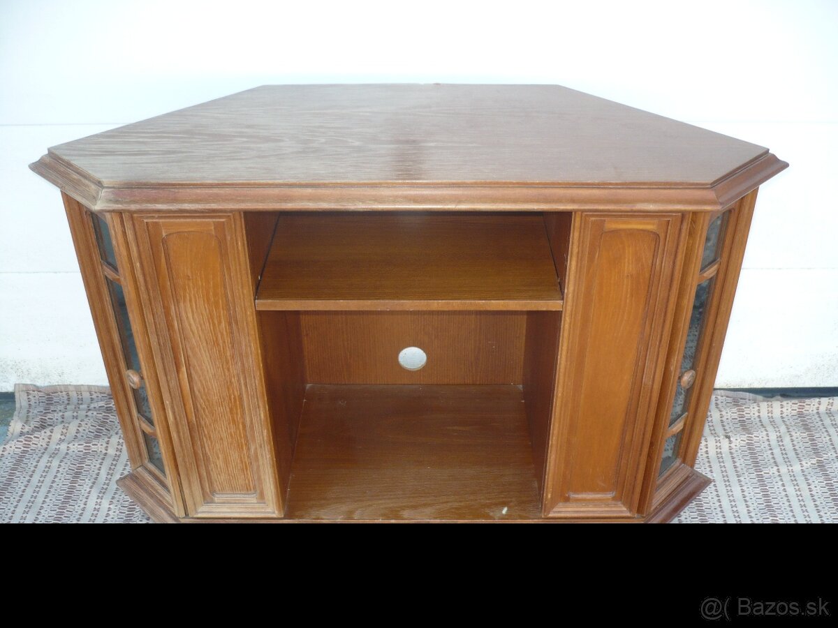 TV stolík - 2