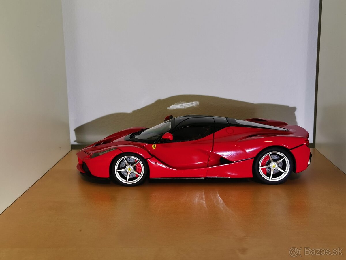 1:18 Ferrari LaFerrari - 2