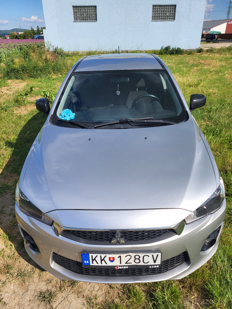 Predám Mitsubishi lancer - 2