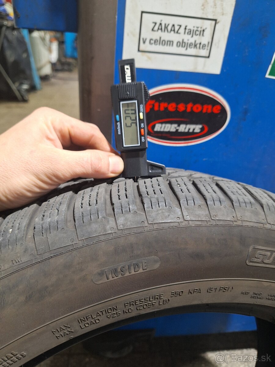 ZIMNÉ PNEUMATIKY CONTINENTAL 235/55 R19 - 2