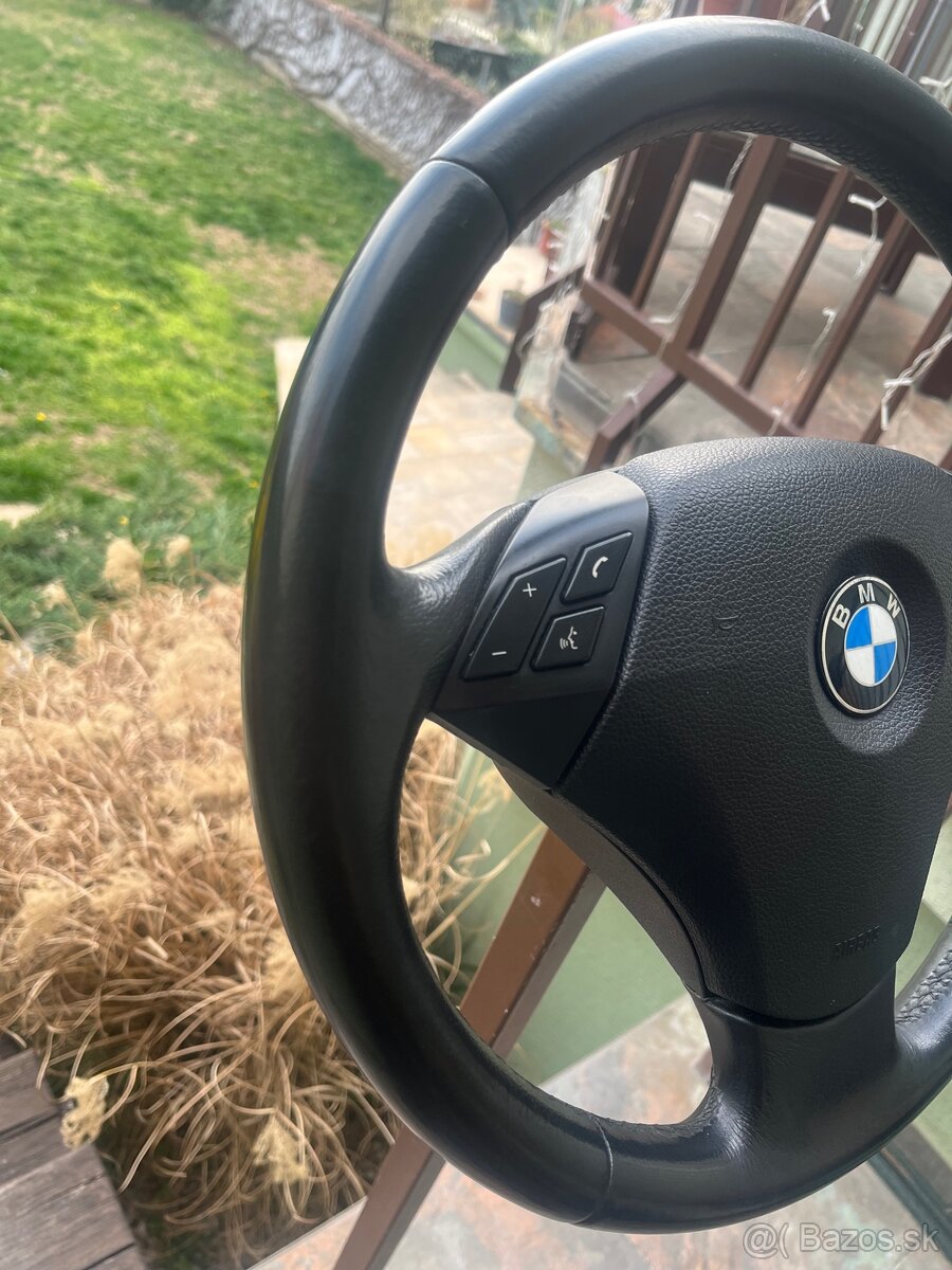 Volant e60/e61 LCI - 2