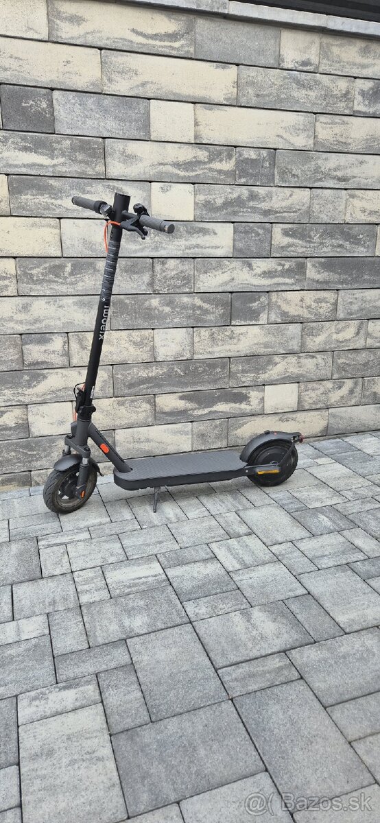 Elektrická kolobežka xiaomi elite - 2