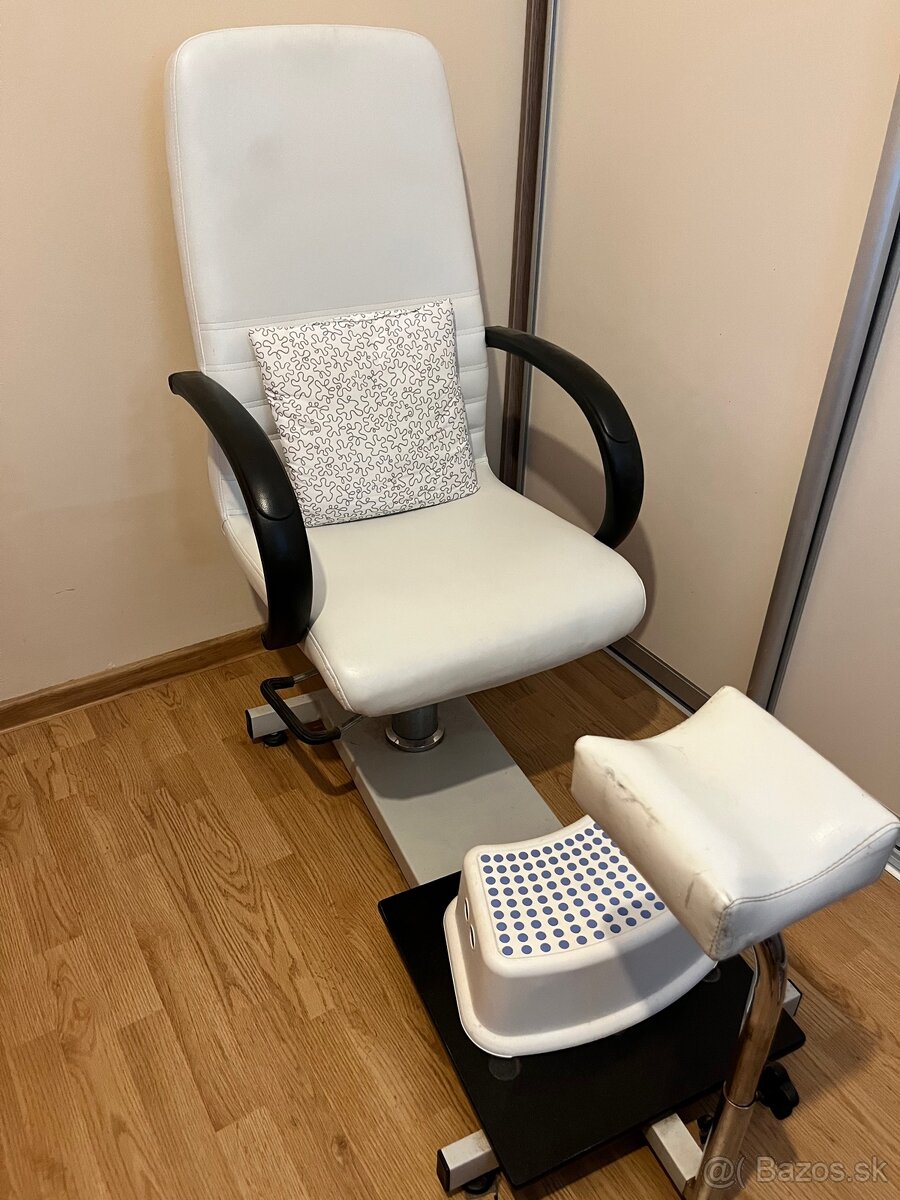 Pedikerske kreslo - 2
