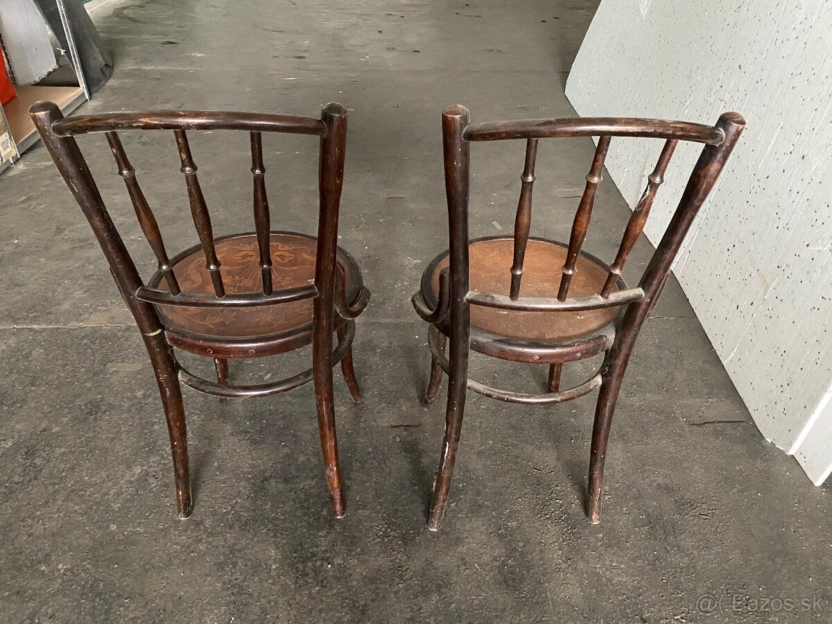 Predám starožitné stoličky v štýle Thonet - 2