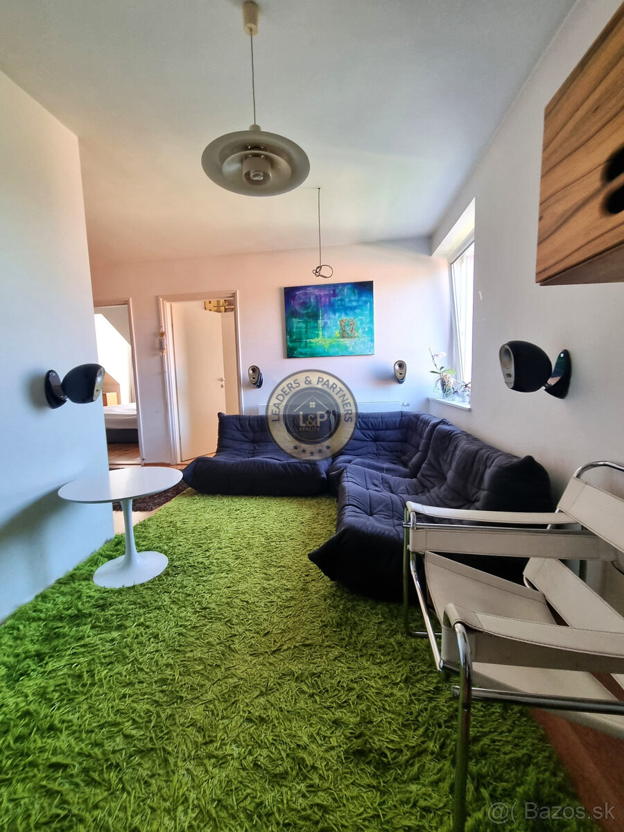 PREDAJ rodinný dom Rajka - 2