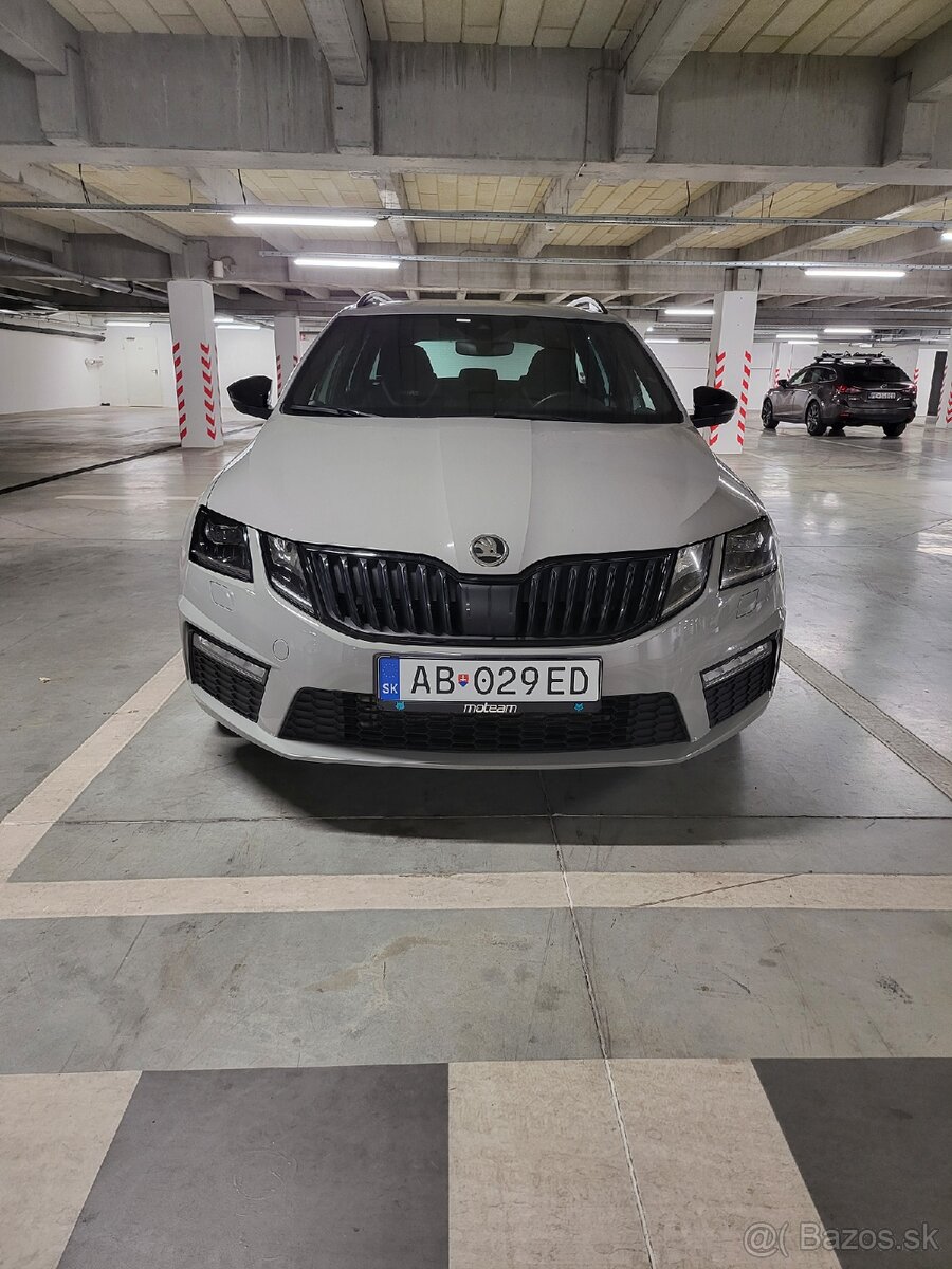 Škoda Octavia Combi 2.0 TSI 245k RS DSG
- 2