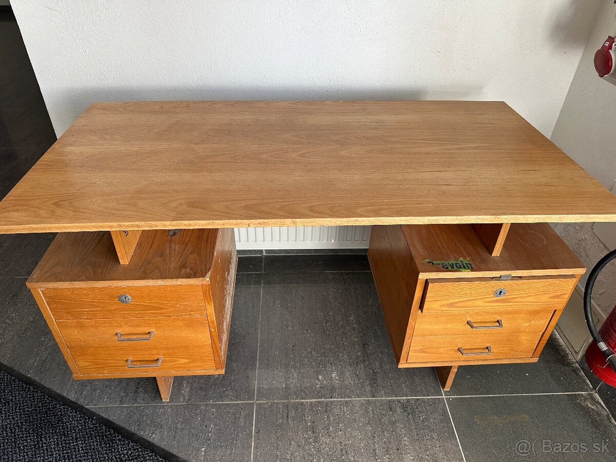 Písací stolík - 2