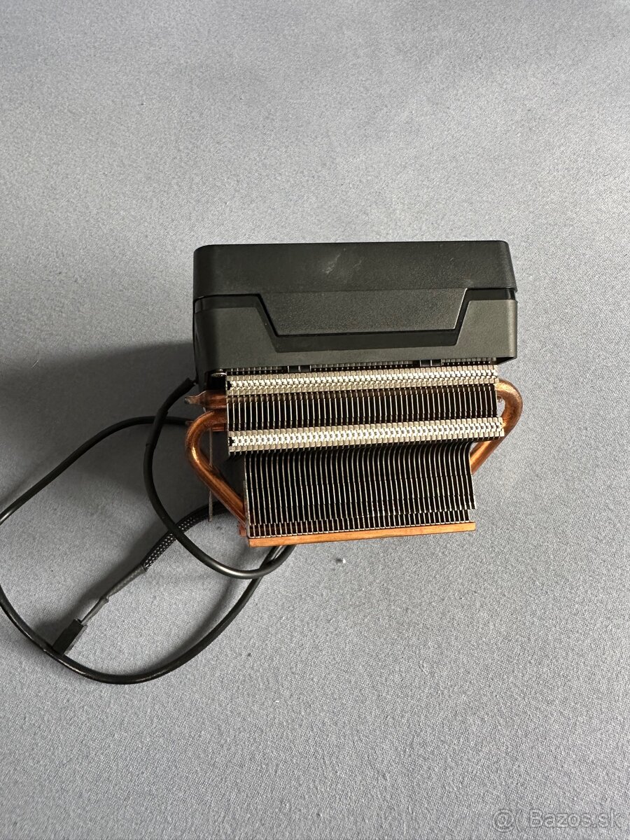 Predám chladič na procesor - 2