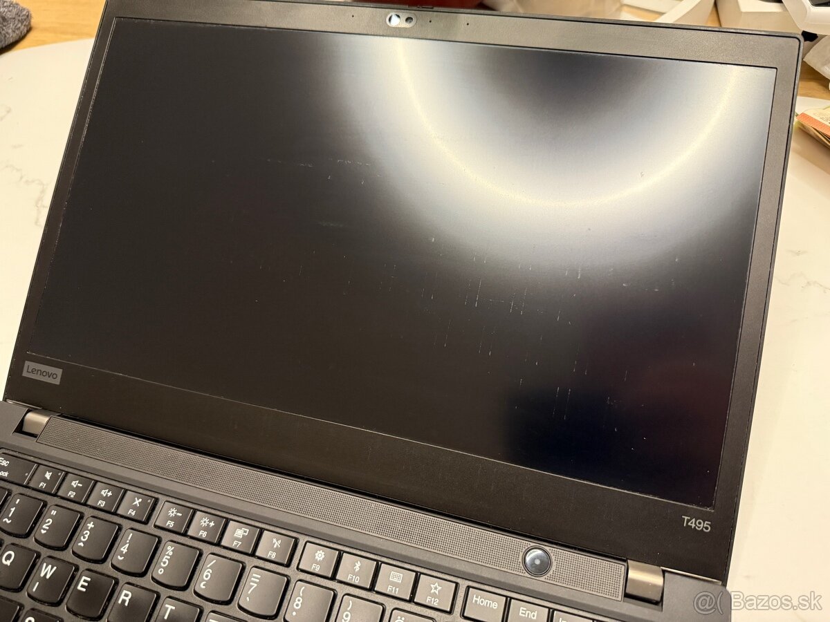Lenovo ThinkPad T495 - 2
